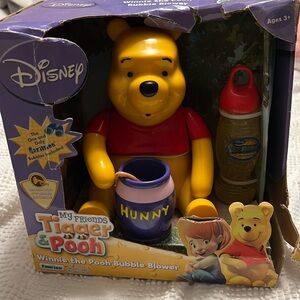 Vintage New in box Winnie-the-Pooh Bubble Blower
